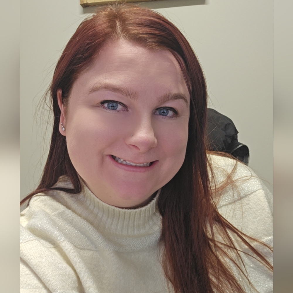 Meet your Posher, Kendra